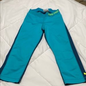 Nike pro blue/ green cropped leggings high quality
